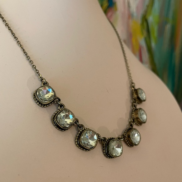 Stunning Austrian Crystal Necklace ๐ - Picture 2 of 4